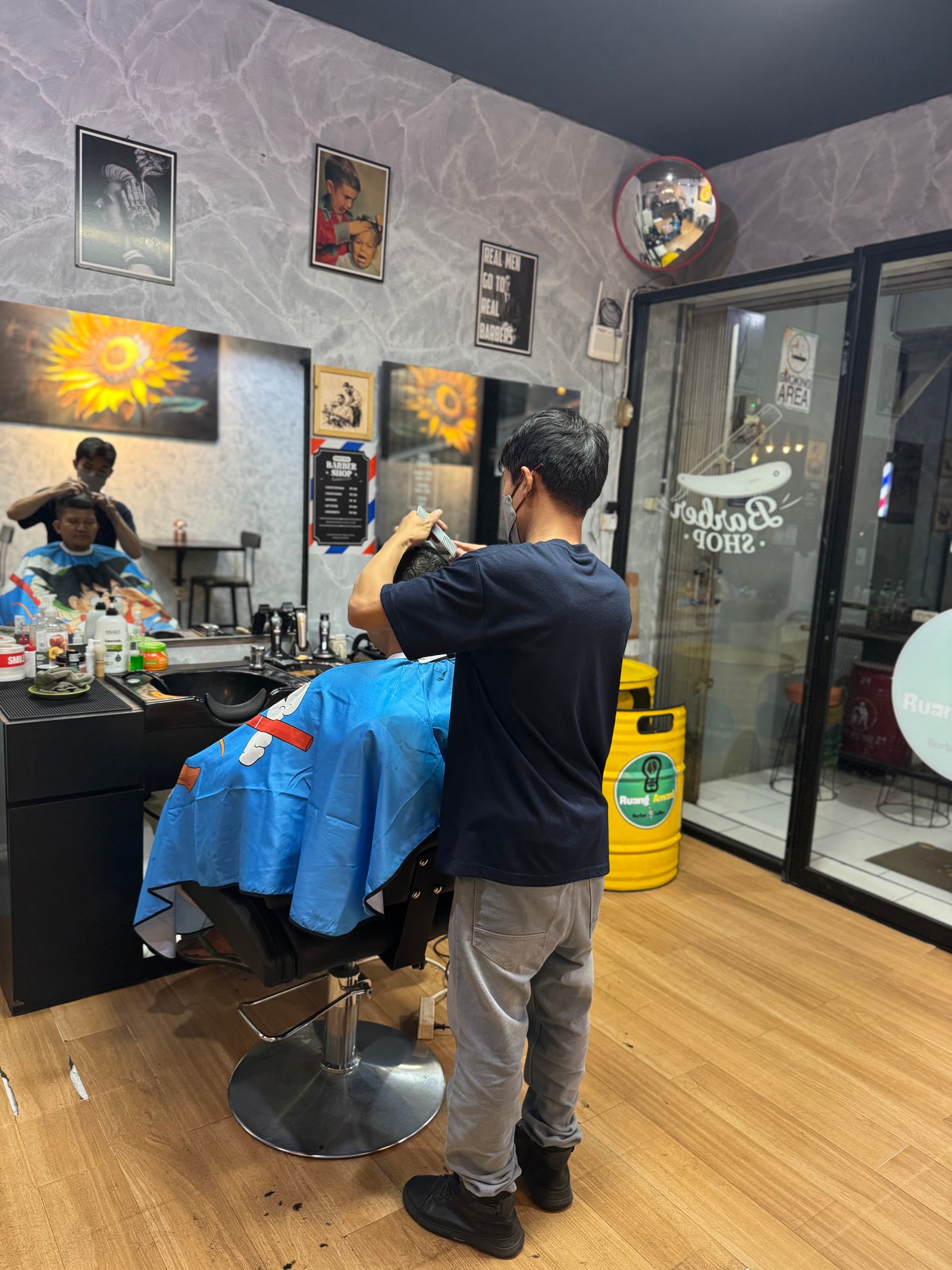 Barber Ruang Aman Cibinong